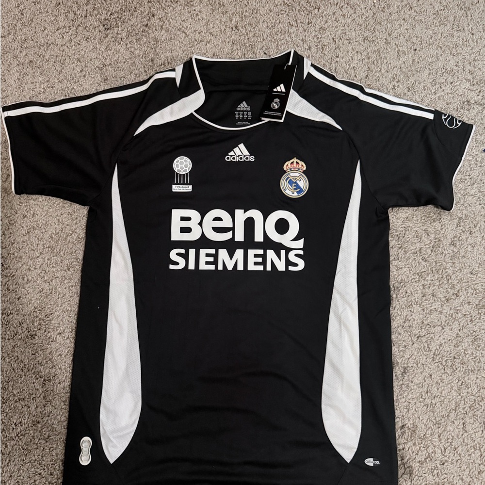 adidas Black and White Real Madrid Kids Soccer Jersey - BenQ Siemens